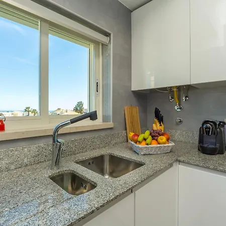 Deluxe Figos By Ocvillas Apartment